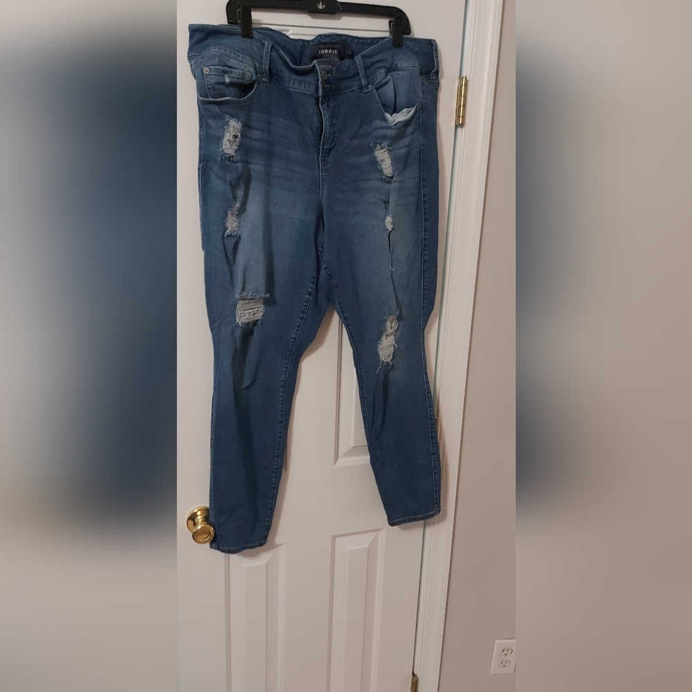 Torrid Size 18T distressed Jeans